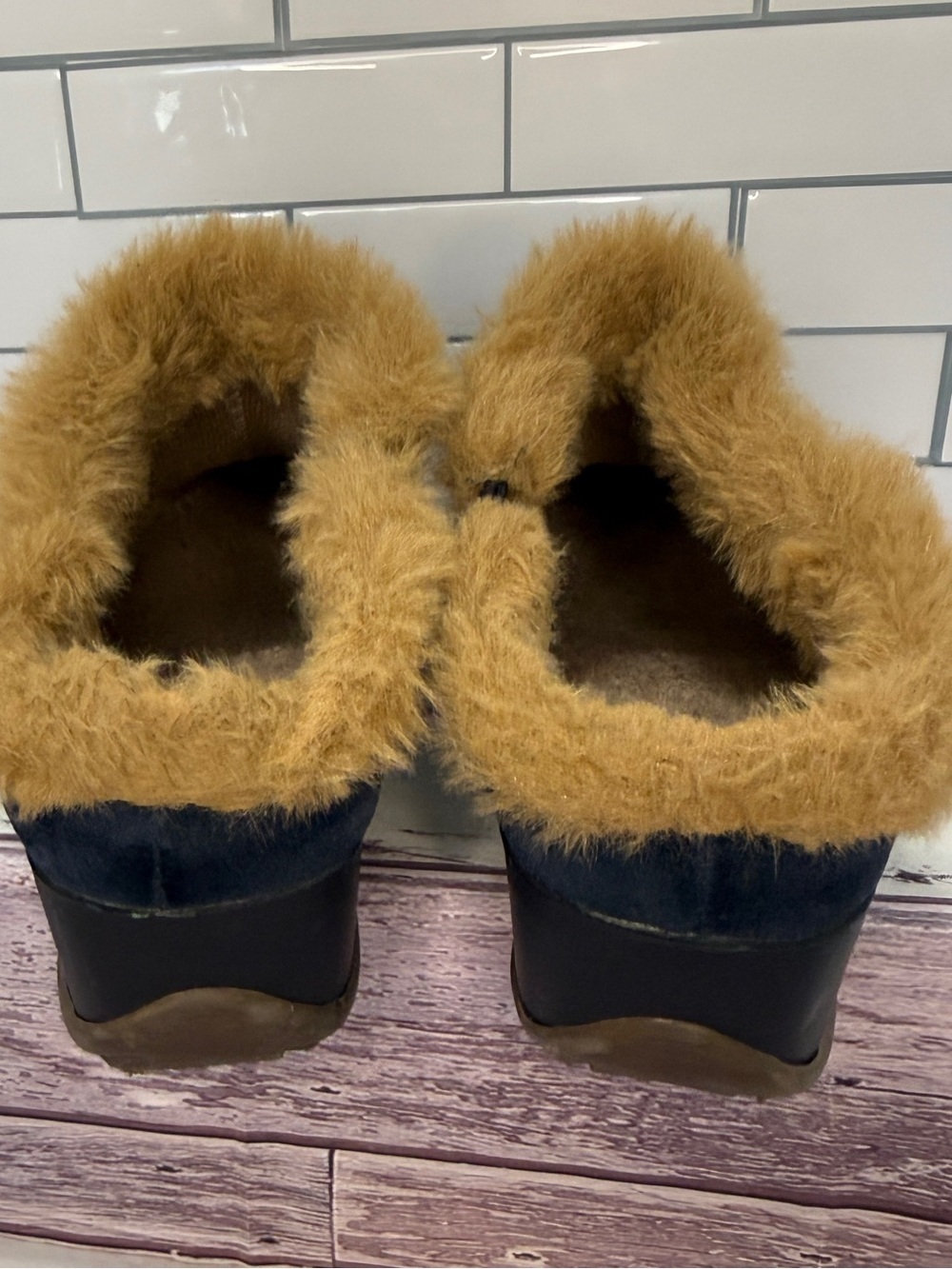 Women’s Sporto Navy Blue Suede Gabby fur trimmed slip on clog - Picture 6 of 8